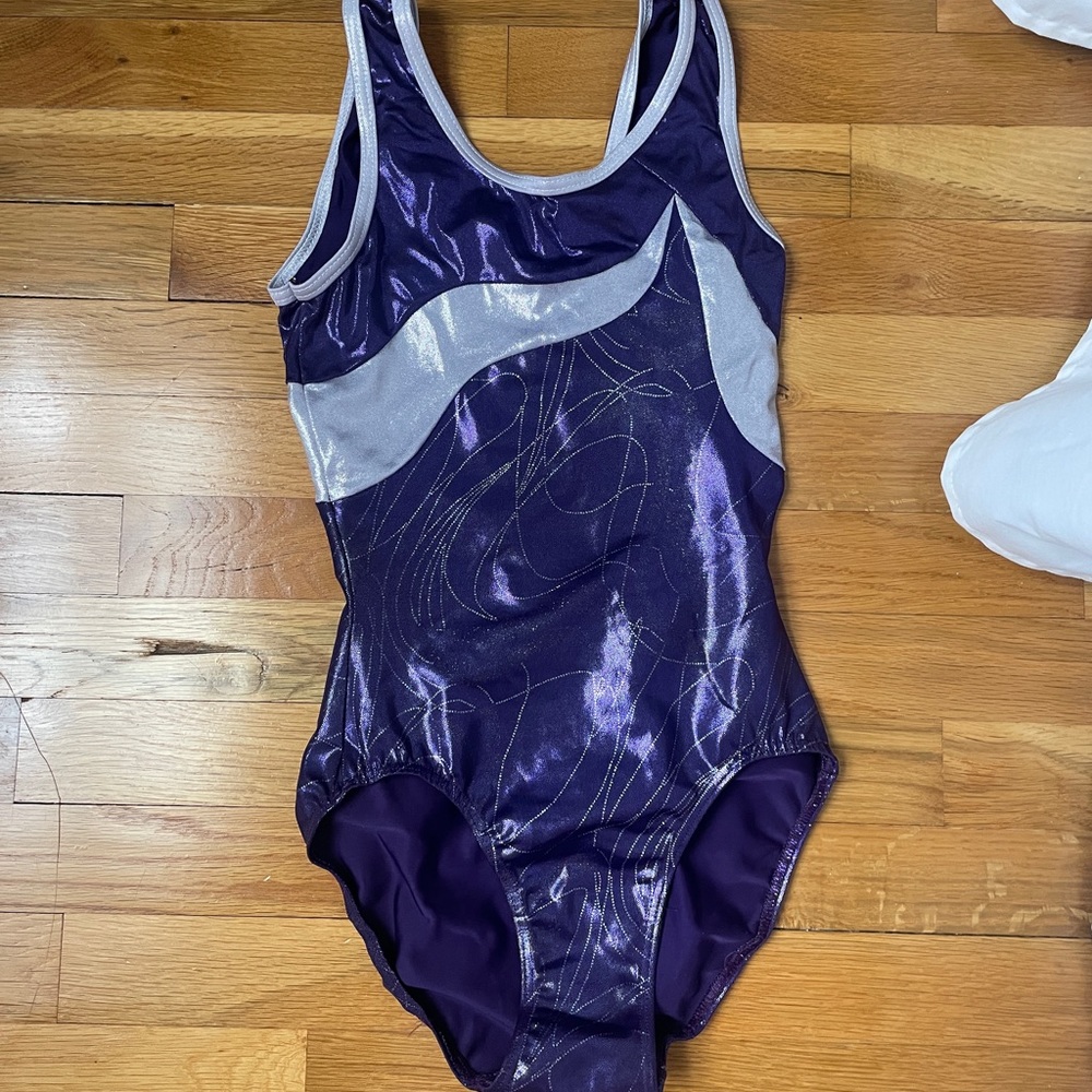 Girl's gymnastics leotard